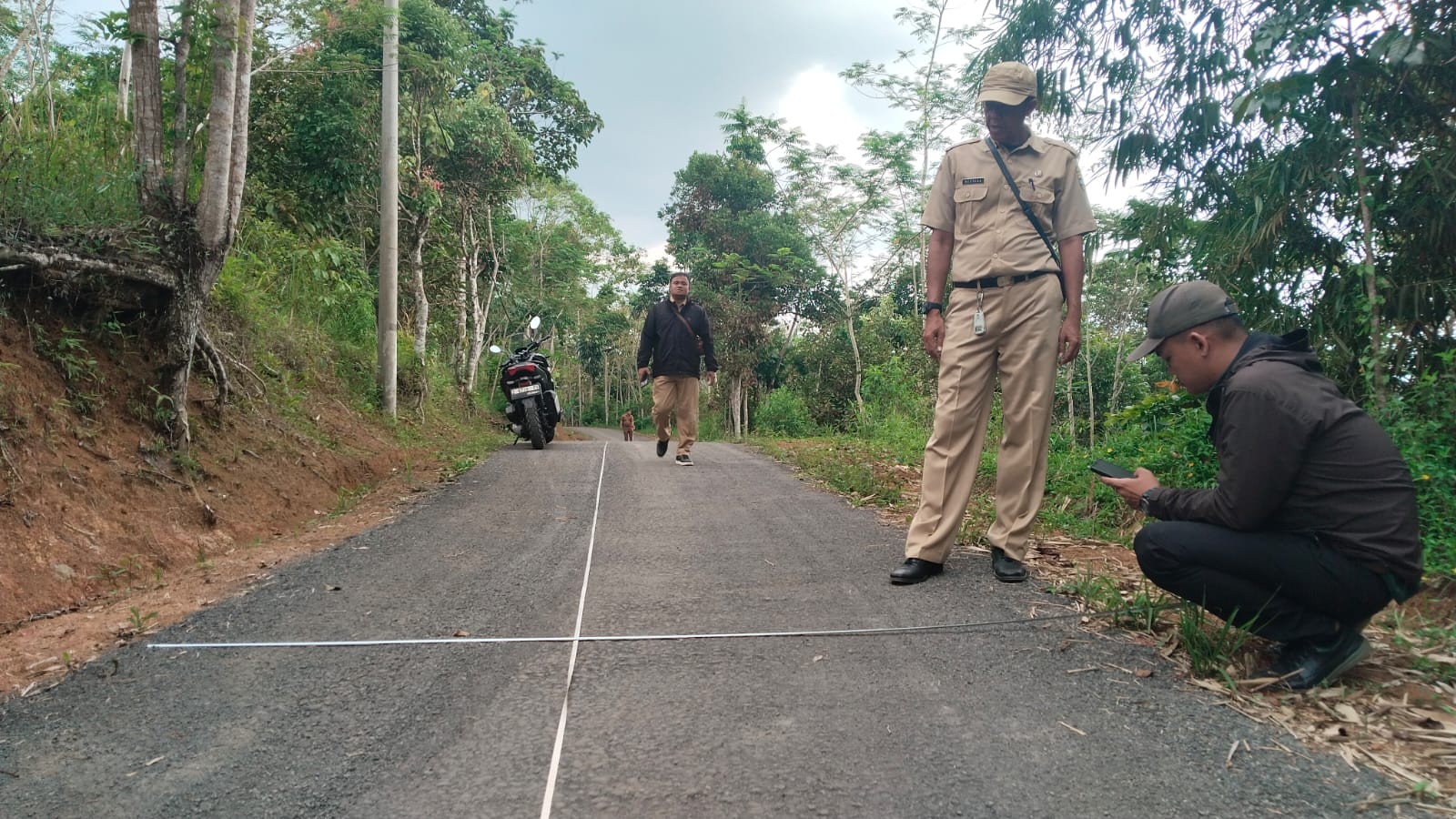 MONITORI DAN EVALUASI DANA DESA ERMARKED TAHAP II DAN BANPROV